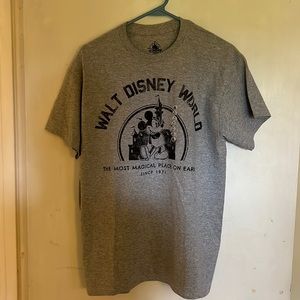 Disney World grey graphic tee - medium
